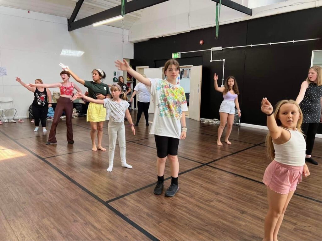 kids dance class at Exim